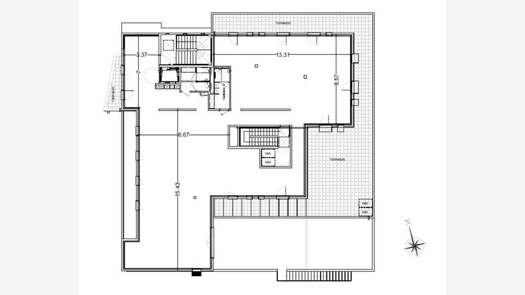 À vendre 3 plateaux de bureaux 1330m² à Avignon