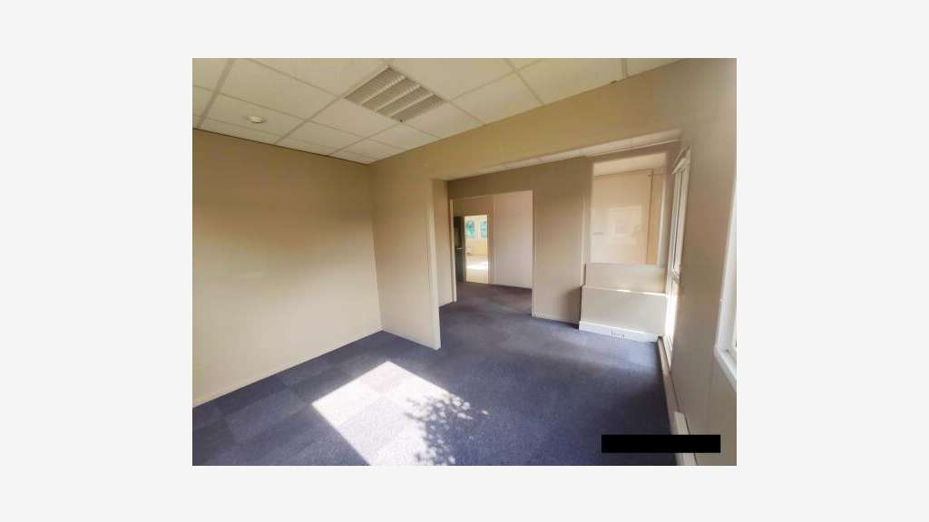 Vente bureau de 304m² à Avignon Courtine