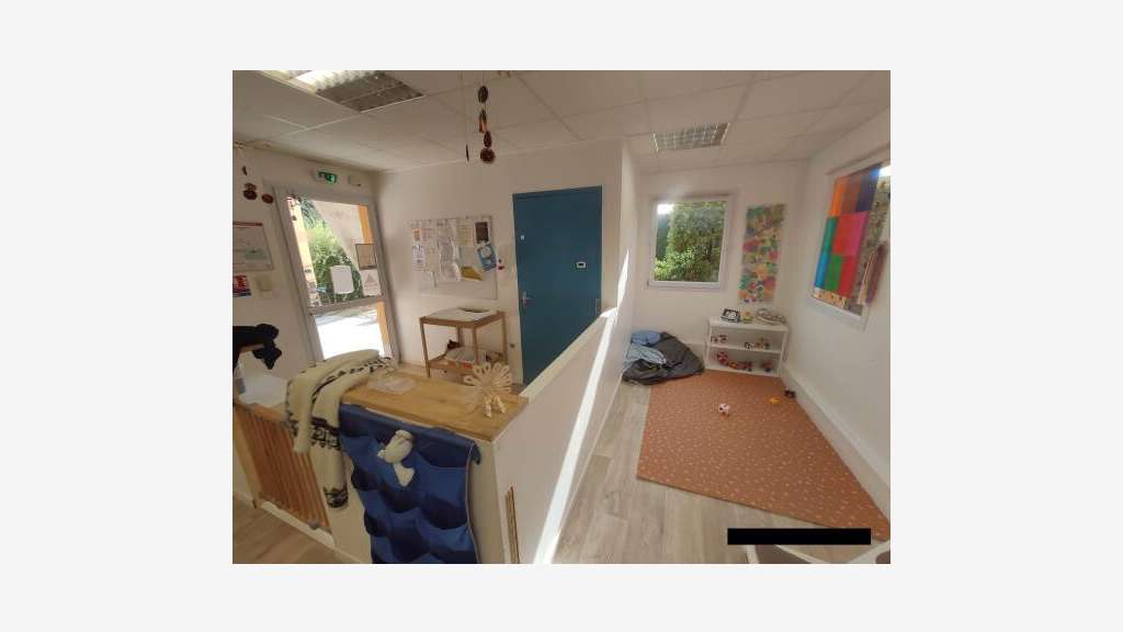 Vente bureau de 180m² à Avignon Courtine