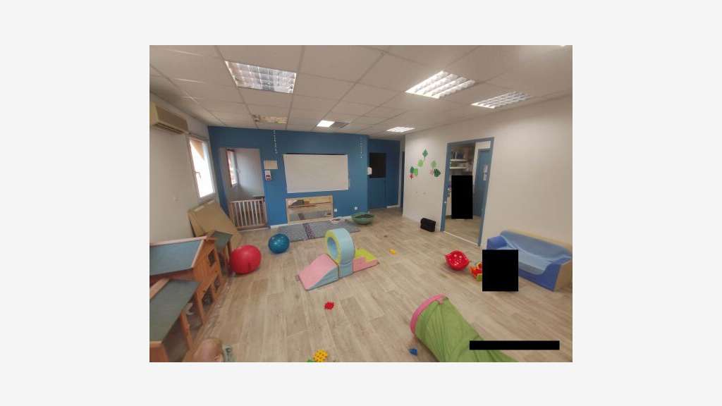 Vente bureau de 180m² à Avignon Courtine
