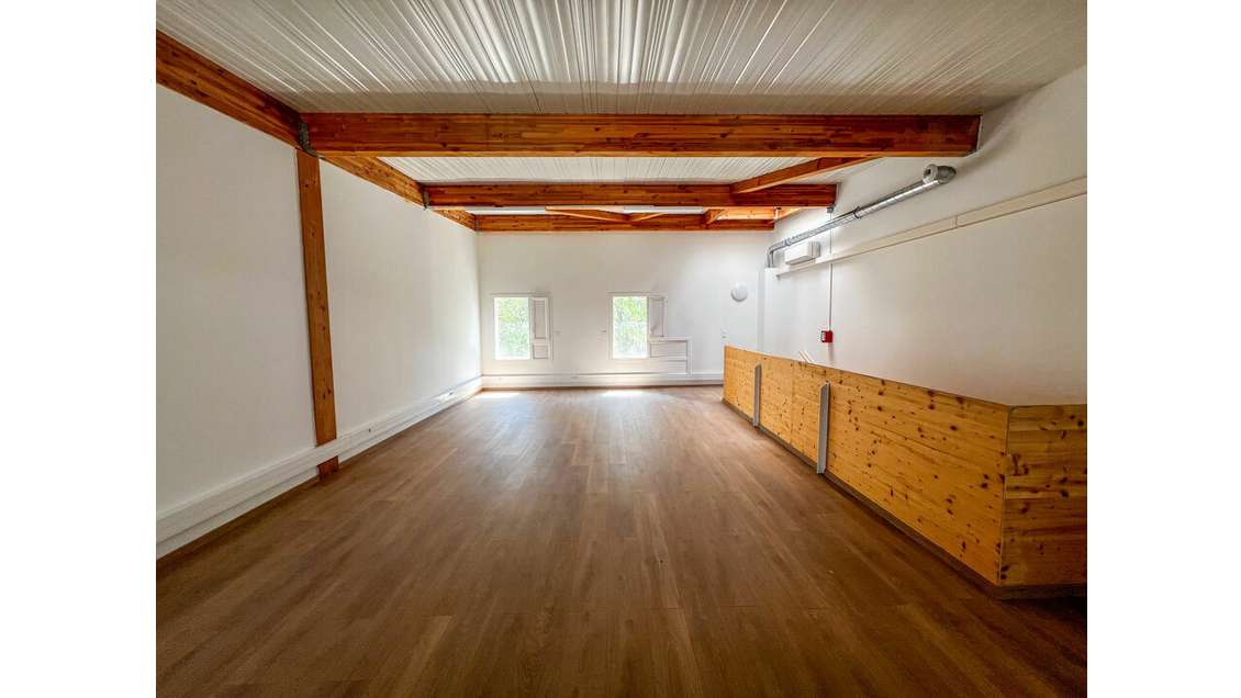 A vendre bureaux de 388m² divisibles à Avignon