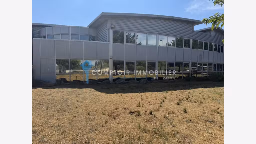 A vendre bureaux 524m² Avignon ZAC de la Cristole 
