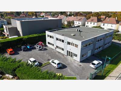 Vente bâtiment bureaux de 730m² coeur Val d'Europe