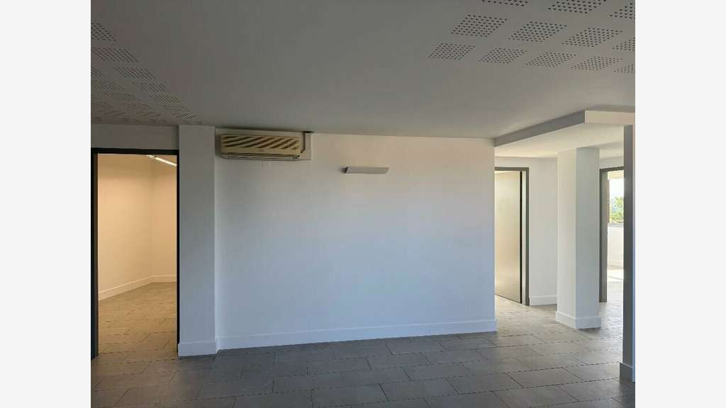 Bureaux 114m² à vendre à Bayonne Palais de Justice