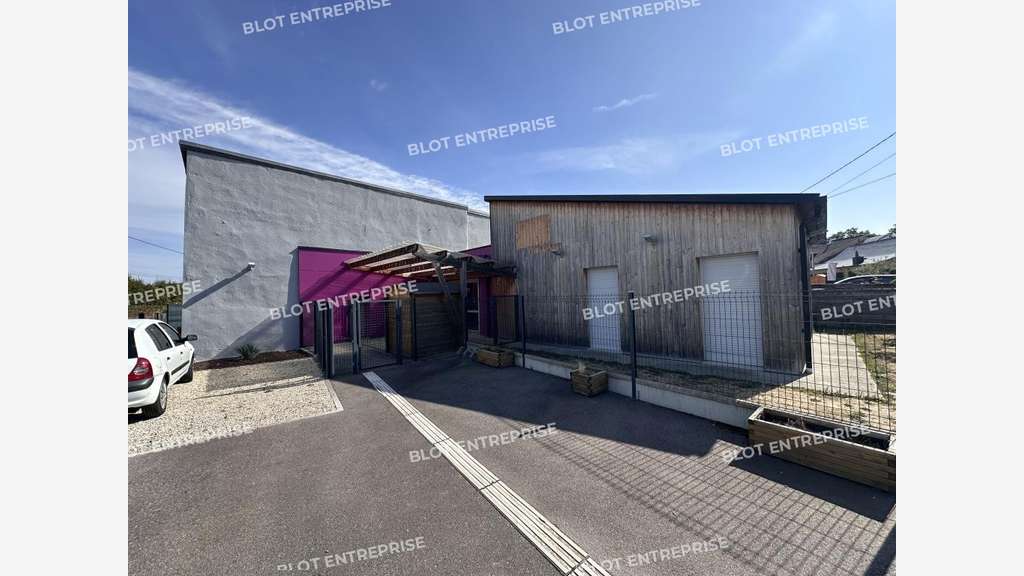 A vendre bureaux 137m² accès PMR à Betton