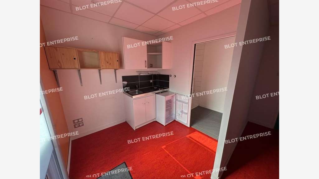 A vendre bureaux 137m² accès PMR à Betton