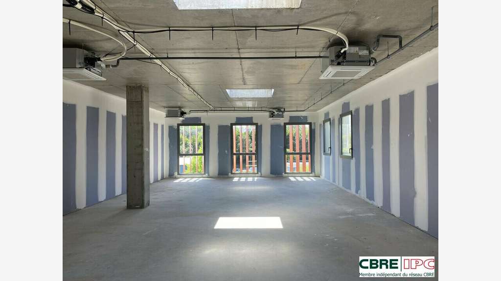 Vente bureaux 117m² R+1 à Biarritz
