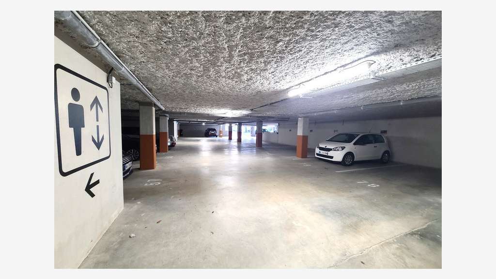 Bureaux neufs de 48 à 120 m² à vendre à Biarritz