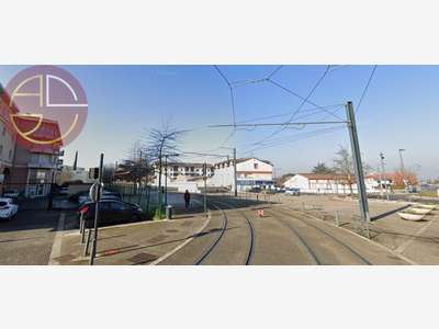 vente bureaux 99m² brut de béton à Blagnac