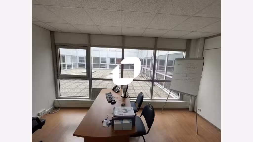 Vente Bureaux 135m² Boissy saint leger