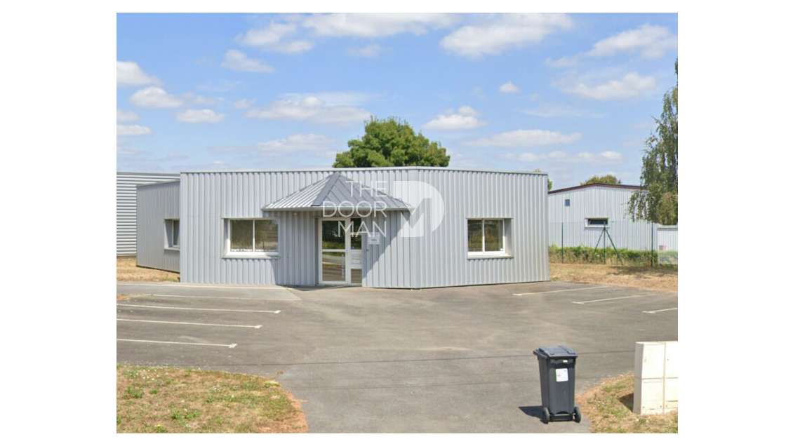 Cède locaux tertiaires 180m² à Bonchamp-les-Laval