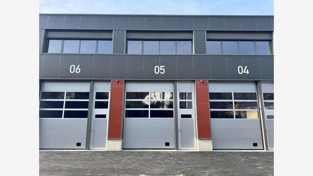 Vente cellules d'activités 115m² à Bonneville 74