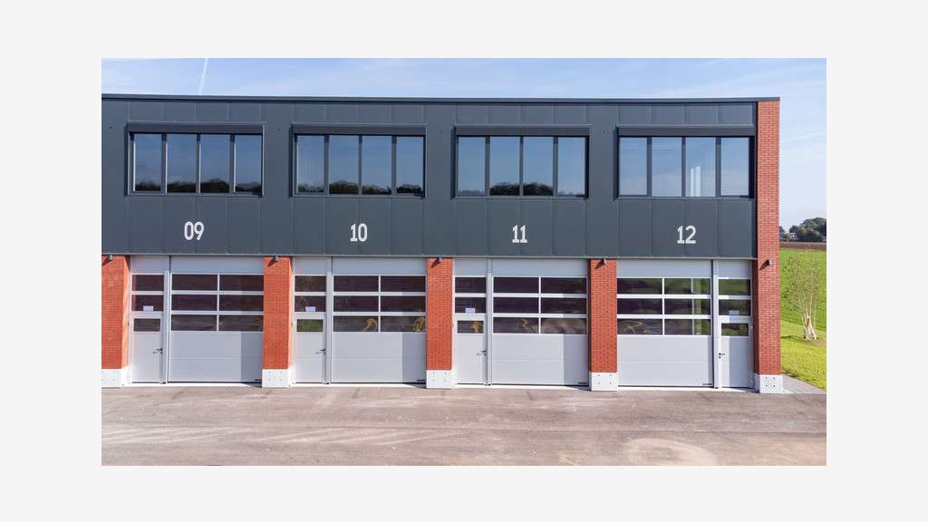 Vente cellules d'activités 115m² à Bonneville 74