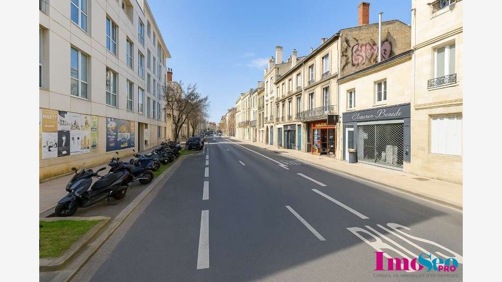 Plateau de bureaux 180m² à vendre à Bordeaux
