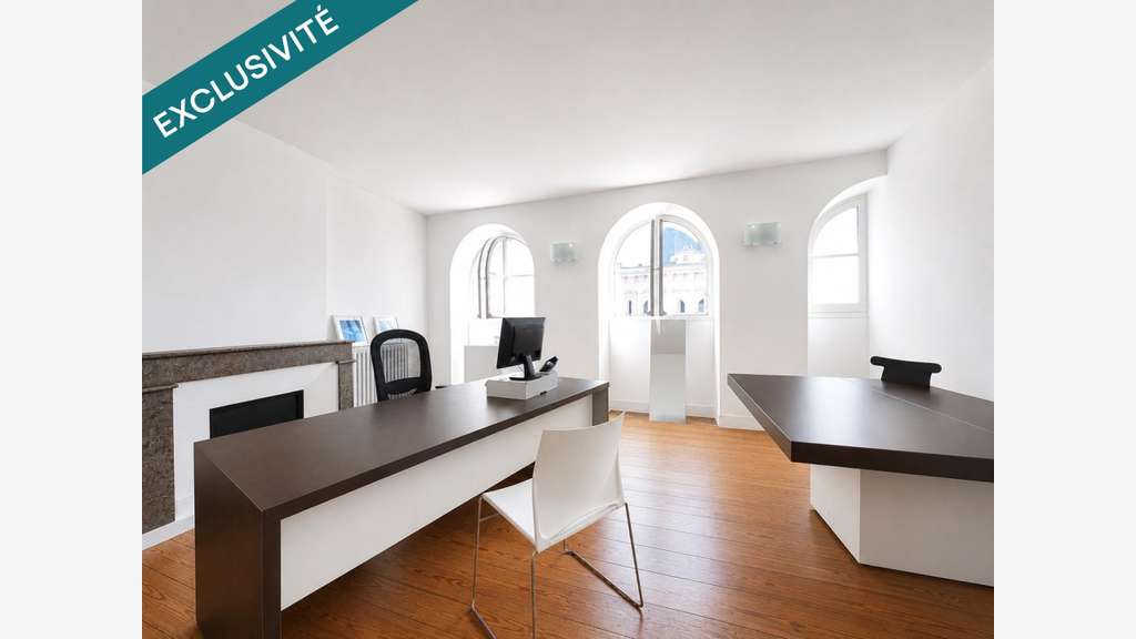 Hôtel particulier de prestige proche Triangle d’Or