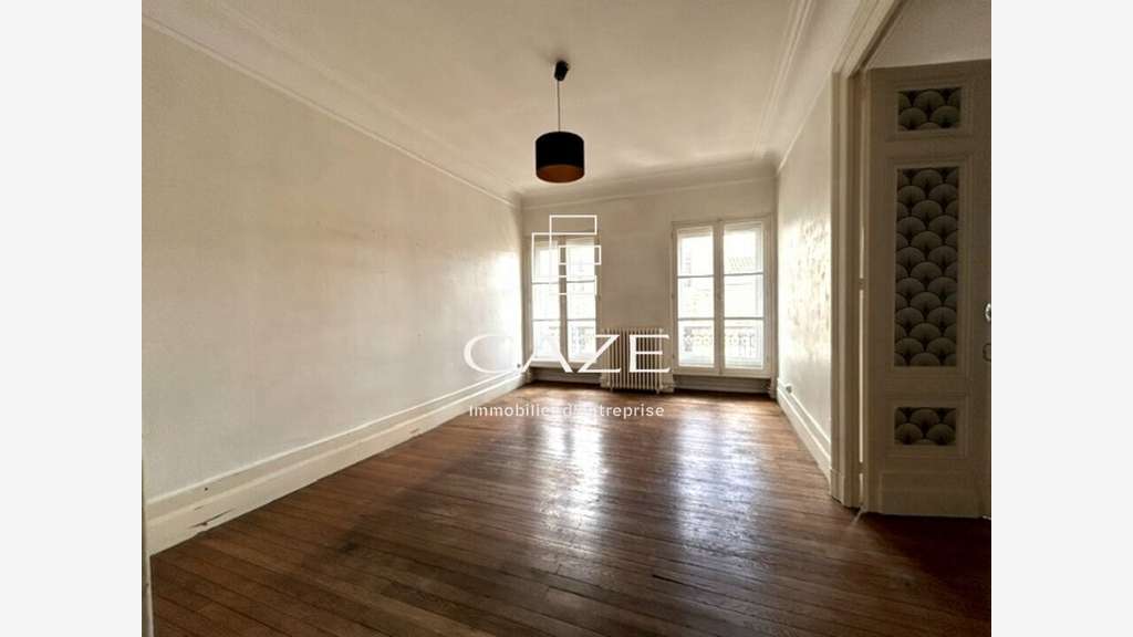 Bureaux de 102m² à vendre en centre ville Bordeaux