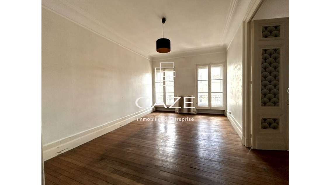 BORDEAUX - BUREAUX à vendre