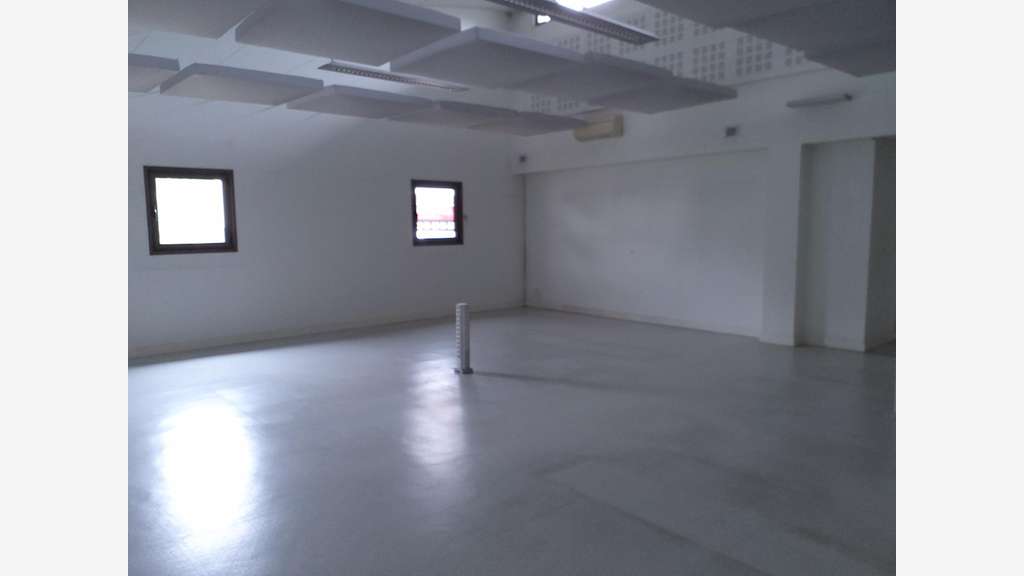 Vente plateau de bureaux 250m² Boulazac Dordogne