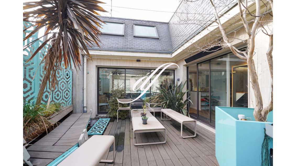 Local professionnel de 149m² à vendre à Boulogne