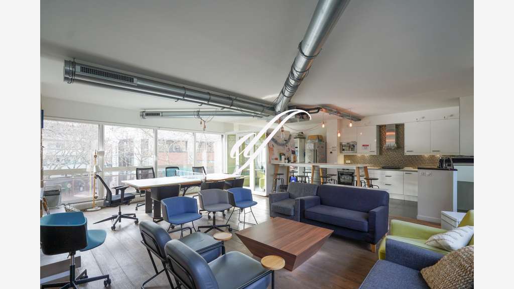 Local professionnel de 149m² à vendre à Boulogne