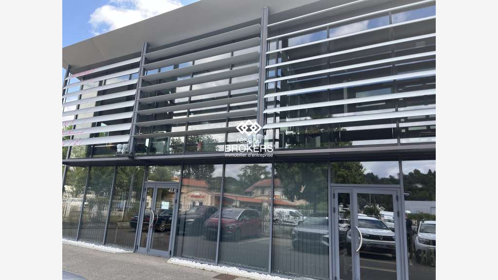 Spécial investisseur AV très beaux bureaux loués