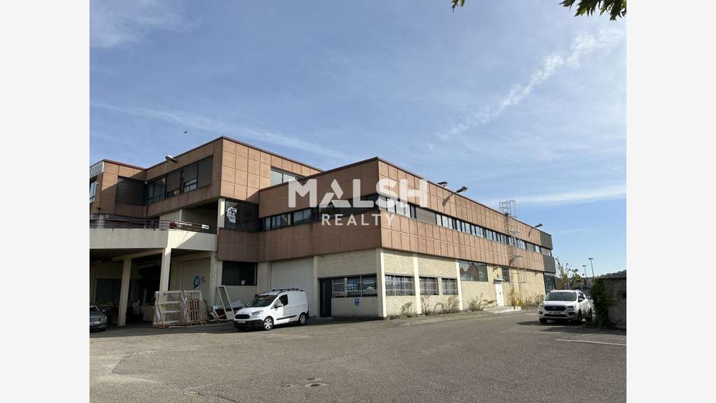 Local mixte bureaux et atelier à vendre à Brignais