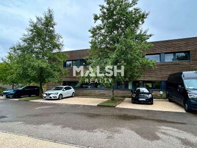 Bureaux à vendre ou à louer 696m² à Brignais