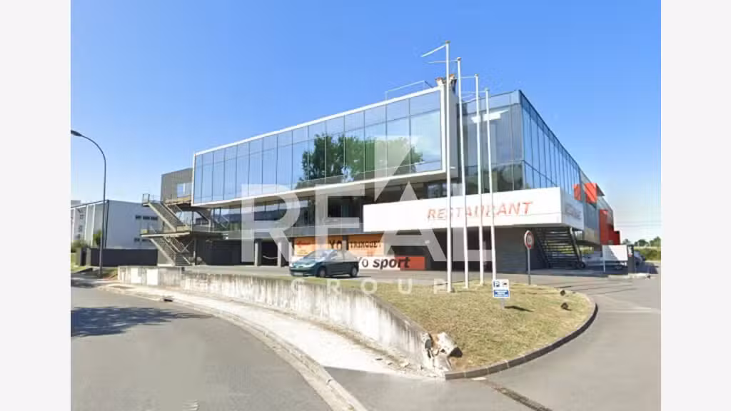 Bureau commercial 533m² RDC à vendre à Bruges