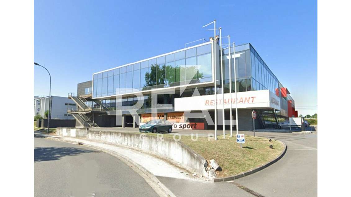 Bureau commercial 533m² RDC à vendre à Bruges