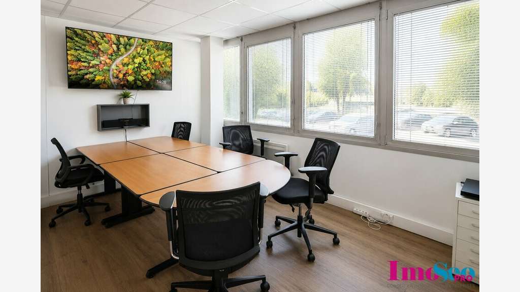 Bureaux 85m² RDC à vendre à Bruges