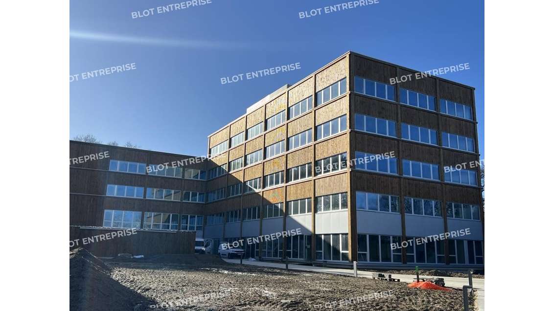 A vendre bureaux neufs dès 255m² à Bruz