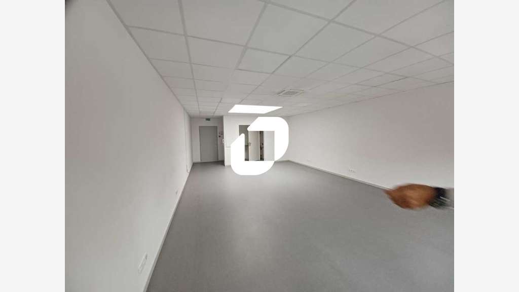Vente Bureaux 80m² Bussy saint georges
