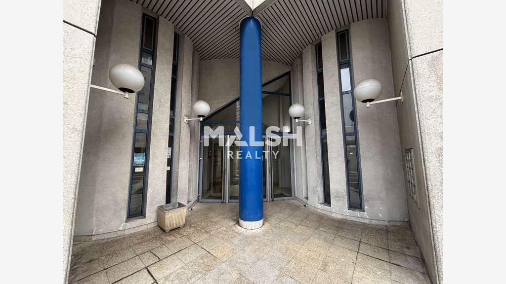 Bureaux 105m² à vendre ou louer à Caluire et Cuire