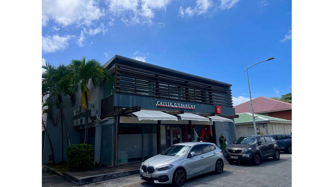 Vente bureaux de 162m² à Capesterre Belle Eau 