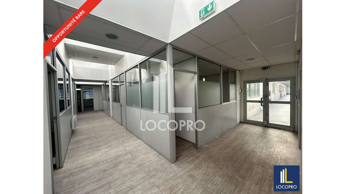AV espaces bureaux 950m² R+1 divisibles ZI Carros 