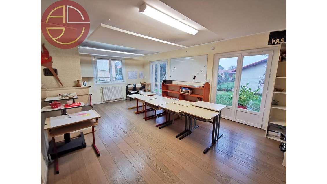 A vendre bureaux 196m² à Castanet-Tolosan