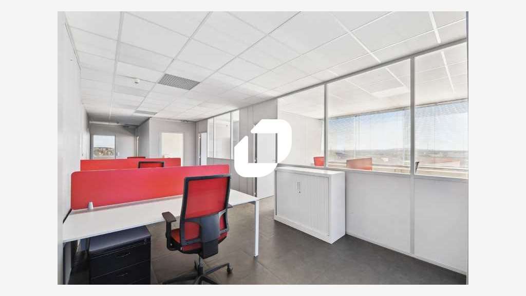 Vente Bureaux 576m² Cergy