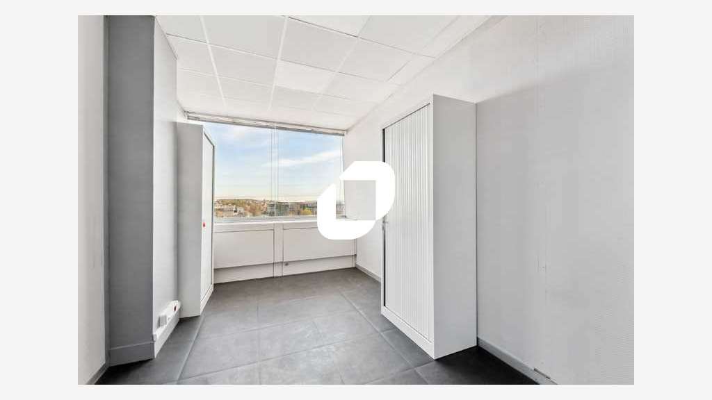 Vente Bureaux 576m² Cergy