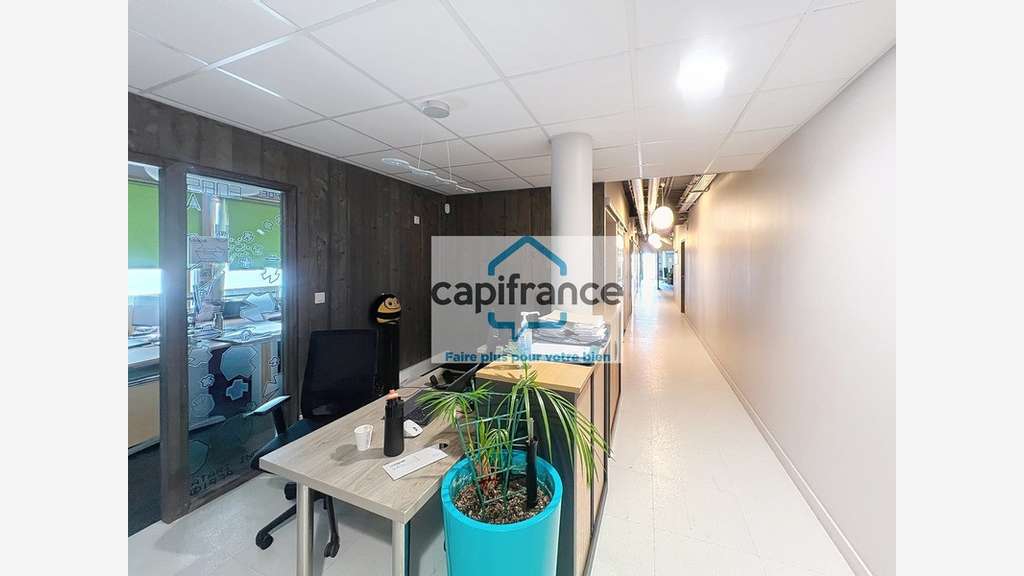 Bureaux 393m² à vendre à Chambéry Nord