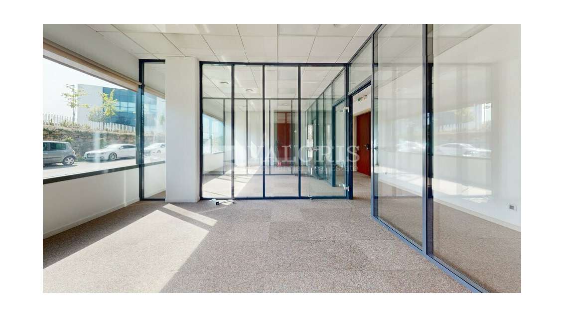 CHAMPAGNE AU MONT D'OR - BUREAUX à vendre