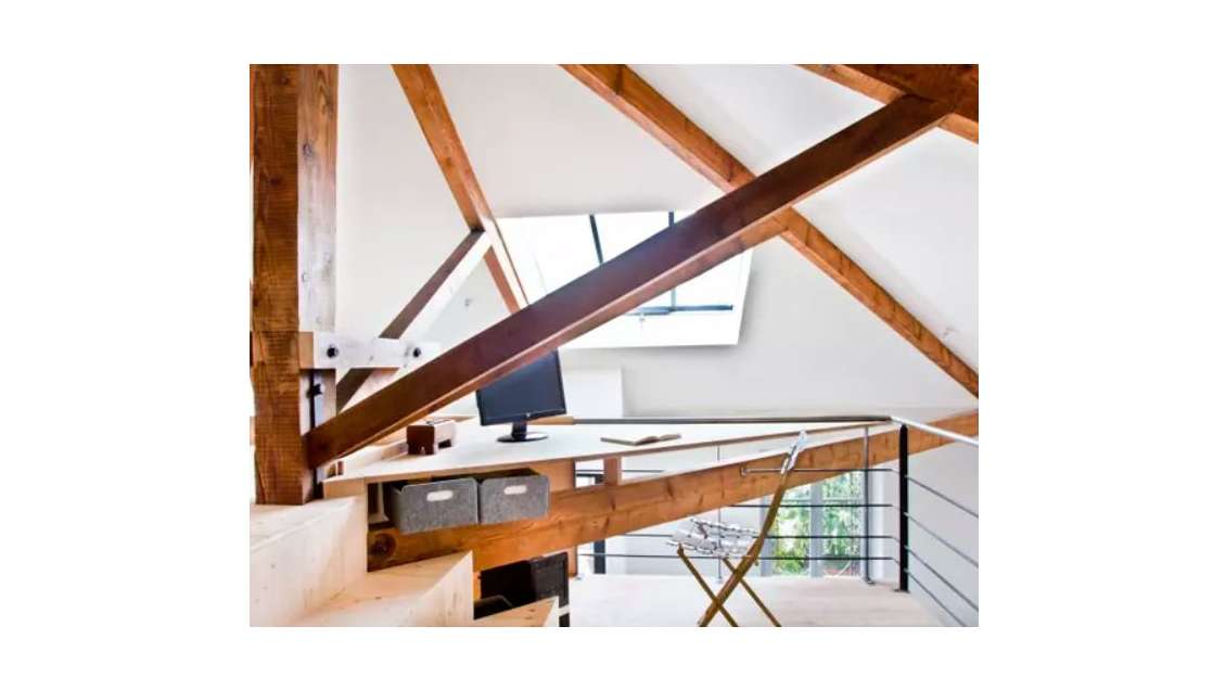 AV plateau de 190m² rénové à neuf à Chaponost 