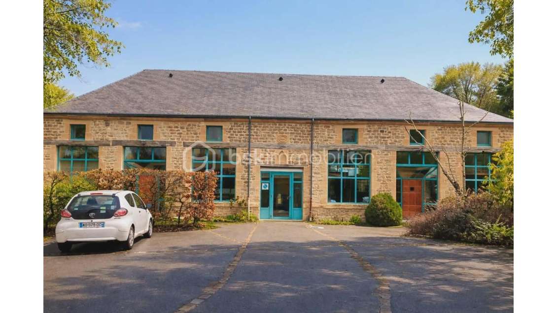 Bien d'exception chargé d'histoire à Charleville