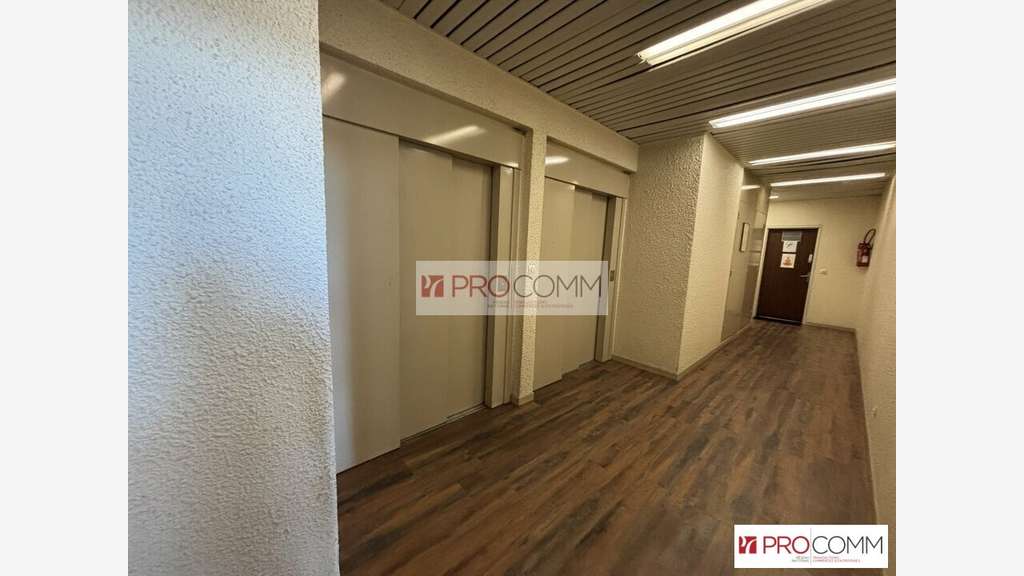 Bureaux 95m² R+4 PMR à vendre à Chartres