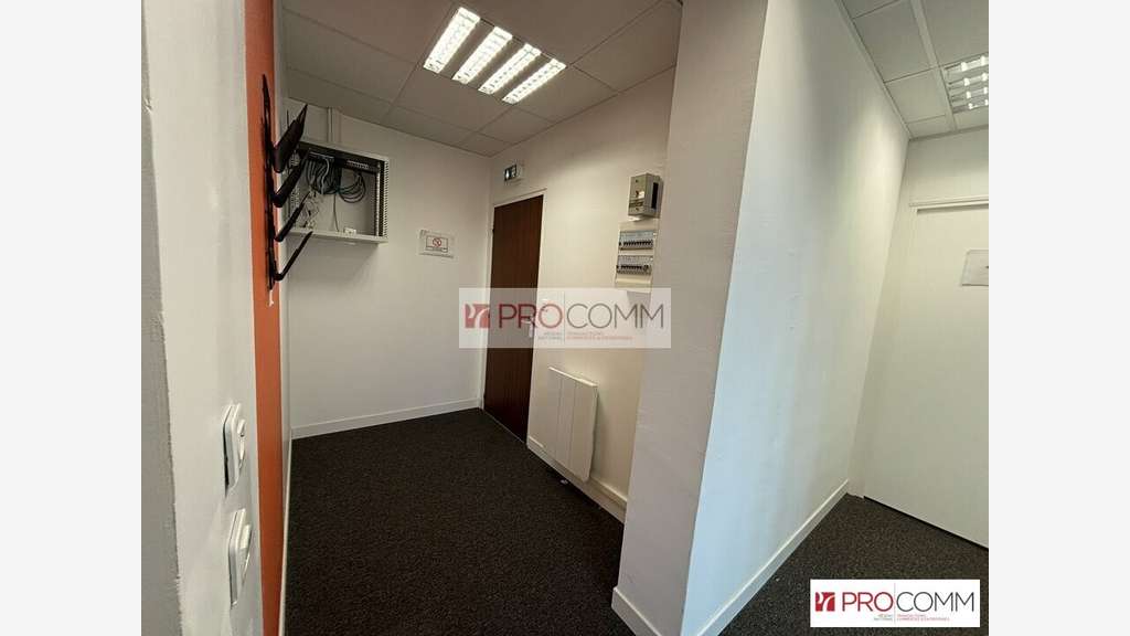 Bureaux 95m² R+4 PMR à vendre à Chartres