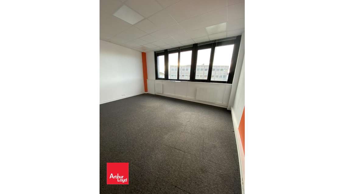 À vendre bureaux de 94m² à Chartres centre