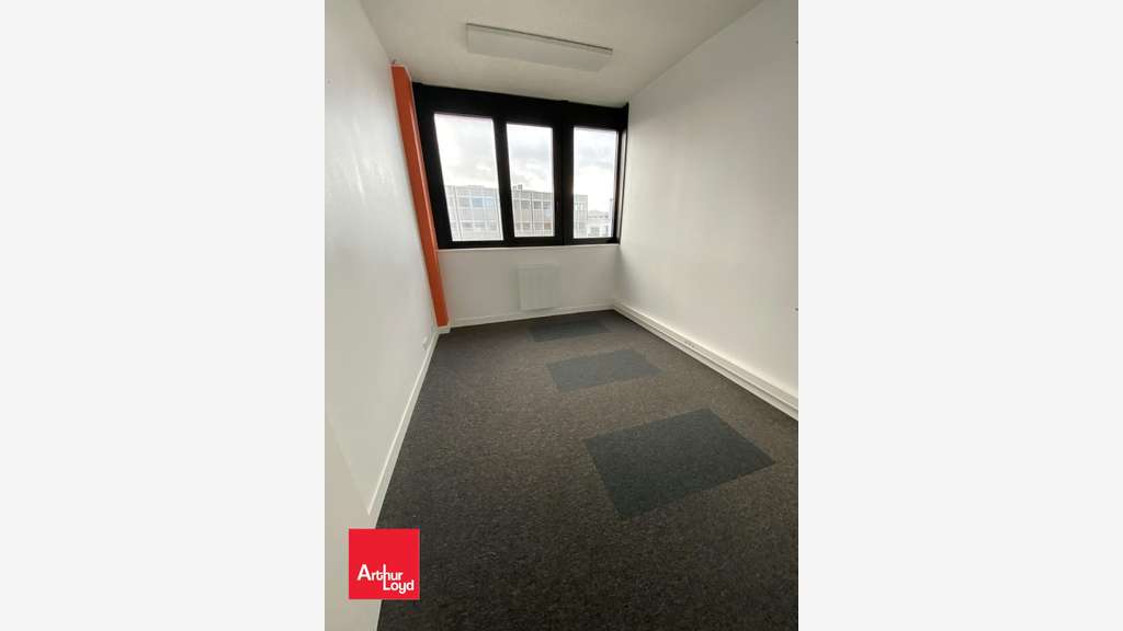 À vendre bureaux de 94m² à Chartres centre