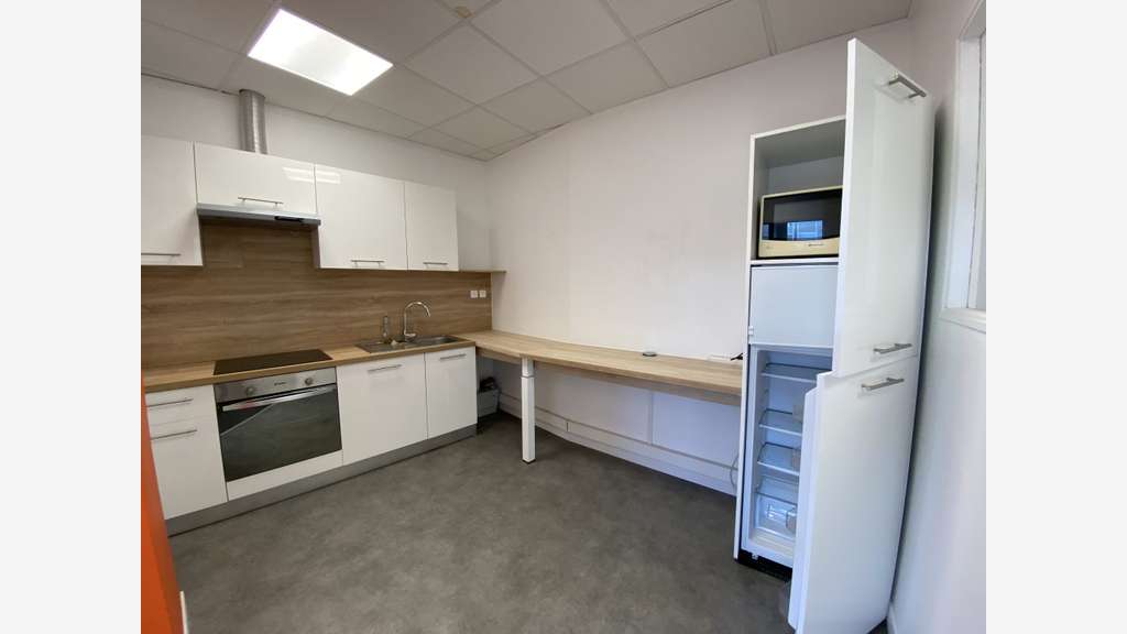 Vente bureaux 95m² parfait état à Chartes Centre