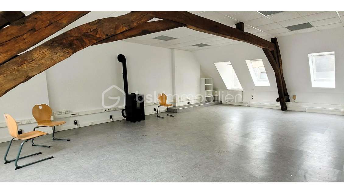 AV immeuble ancien 335m² au cœur de Châteaudun