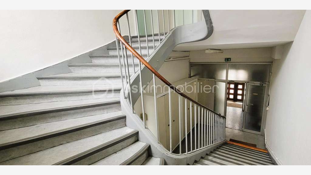 AV immeuble ancien 335m² au cœur de Châteaudun