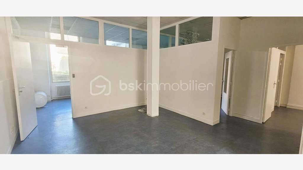 AV immeuble ancien 335m² au cœur de Châteaudun